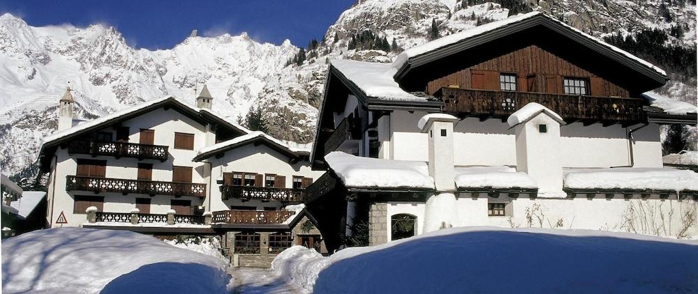 Hotel Del Viale Courmayeur Eksteriør bilde