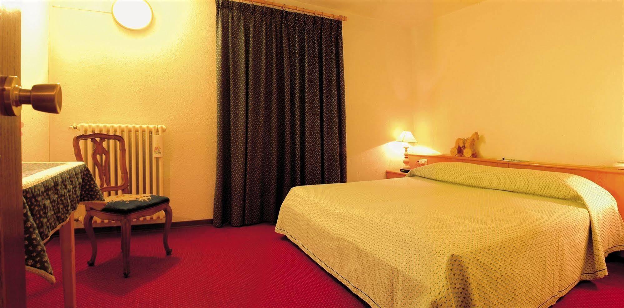 Hotel Del Viale Courmayeur Eksteriør bilde